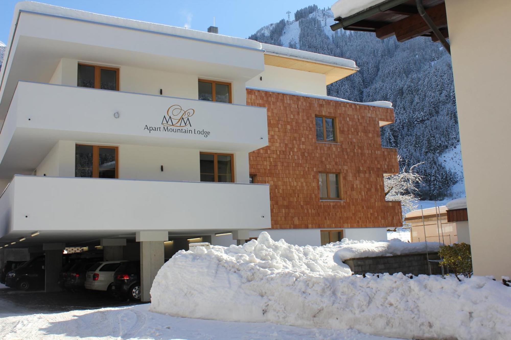 Apart Mountain Lodge Mayrhofen Esterno foto